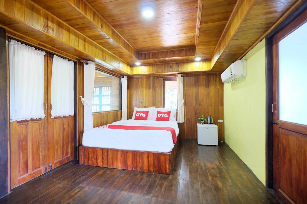 טראנג Oyo 604 Ruen Mai Horm Resort מראה חיצוני תמונה