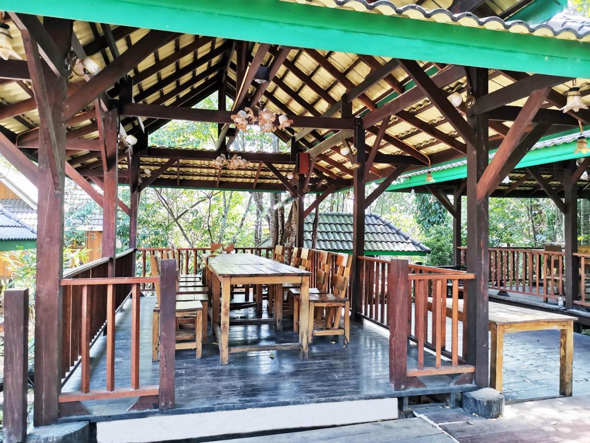טראנג Oyo 604 Ruen Mai Horm Resort מראה חיצוני תמונה